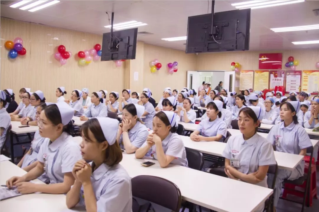 展现白衣天使风采，我院喜迎5·12护士节活动